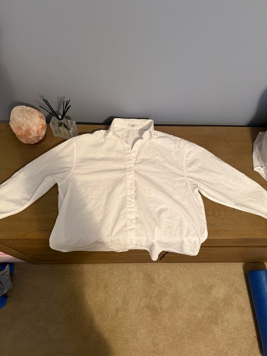 Babaton Tops - 🤍 Babaton Archive Oversized White Button-Up Shirt — 2XS 🤍